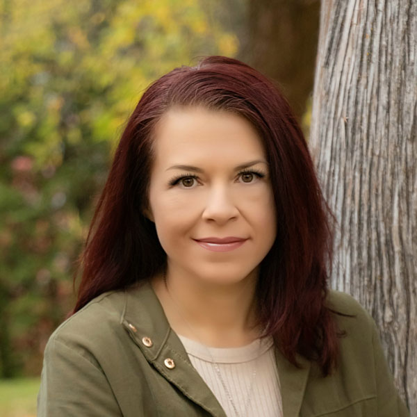 Jennine Cabrera, Founder of the Family Book Spot